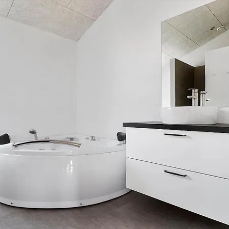 Ln1718-hjorring-novembervej-4 イェリング